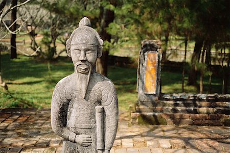 simsearch:700-00050711,k - Statue in Garden, Hue, Vietnam Stock Photo - Rights-Managed, Code: 700-00555668