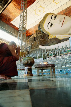 Shwethalyaung Reclining Buddha, Bago, Myanmar Stock Photo - Rights-Managed, Code: 700-00556052