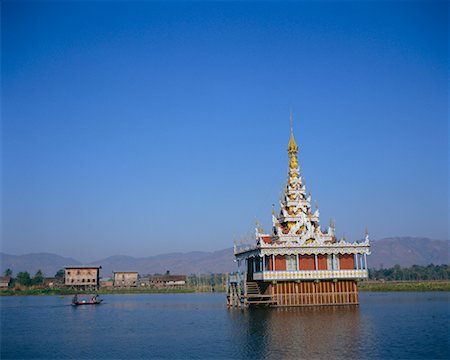 simsearch:700-03805317,k - Building in Inle Lake, Myanmar Foto de stock - Direito Controlado, Número: 700-00556104