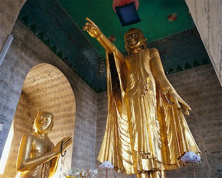 Shweyattaw Pagoda, Mandalay, Myanmar Stock Photo - Rights-Managed, Code: 700-00556114