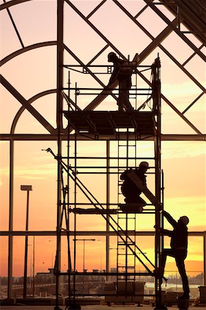 simsearch:700-03243899,k - Workers on Scaffolding Stock Photo - Rights-Managed, Code: 700-00556284