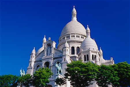 simsearch:600-07122871,k - La Basilique du Sacre Coeur, Paris, France Stock Photo - Rights-Managed, Code: 700-00556486