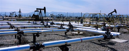 drills california - Oil Refinery, Taft, California, USA Stock Photo - Rights-Managed, Code: 700-00557549