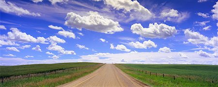 roy ooms - Country Road, Airdrie, Alberta, Canada Stock Photo - Rights-Managed, Code: 700-00557552