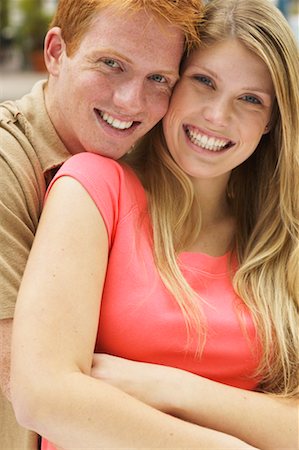 simsearch:700-00592726,k - Portrait of Young Couple Foto de stock - Direito Controlado, Número: 700-00550180