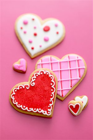 simsearch:700-00553698,k - Heart-Shaped Cookies Foto de stock - Con derechos protegidos, Código: 700-00553687