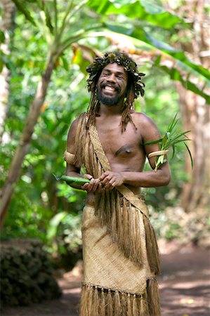 Man in Traditional Clothing, Ekasup Cultural Village, Efate, Vanuatu Foto de stock - Con derechos protegidos, Código: 700-00553967