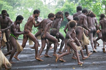 Danse traditionnelle Performance, Yao Custom Village, Tanna, Vanuatu Photographie de stock - Rights-Managed, Code: 700-00553988