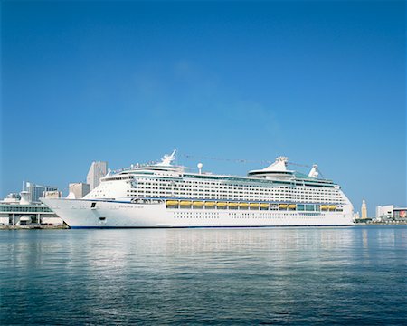 simsearch:700-02798006,k - Cruise Ship, Miami, Florida, USA Stock Photo - Rights-Managed, Code: 700-00588726