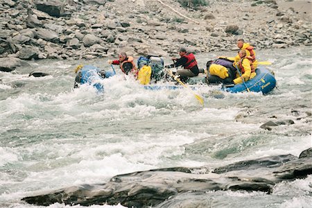 fiume yukon - People White Water Rafting, Firth River Valley, Yukon, Canada Fotografie stock - Rights-Managed, Codice: 700-00591931