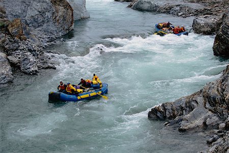 Rafting sur la rivière Firth, vallée de la rivière Firth, Yukon, Canada Photographie de stock - Rights-Managed, Code: 700-00591932