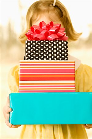 simsearch:632-01156362,k - Girl Holding Presents Stock Photo - Rights-Managed, Code: 700-00592015