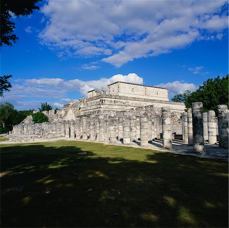 patio de las mil columnas - Temple of the Warriors, Chichen-Itza, Yucatan, Mexico Foto de stock - Con derechos protegidos, Código: 700-00592919