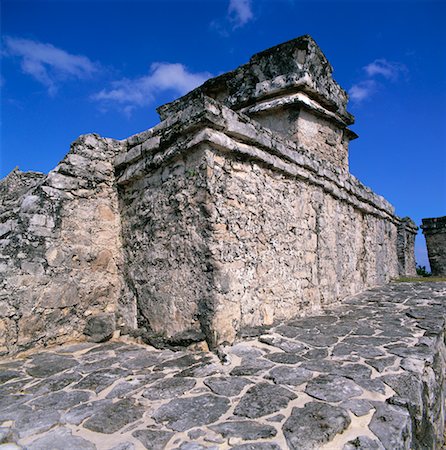 simsearch:600-03355675,k - Maya-Ruinen in Tulum, Mexiko Stockbilder - Lizenzpflichtiges, Bildnummer: 700-00592936