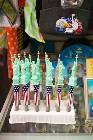 simsearch:700-02232136,k - Close Up of Souvenirs, New York City, New York, USA Stock Photo - Rights-Managed, Code: 700-00592950