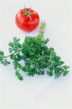 Stillleben mit Tomaten und Petersilie Stockbilder - Lizenzpflichtiges, Bildnummer: 700-00605465