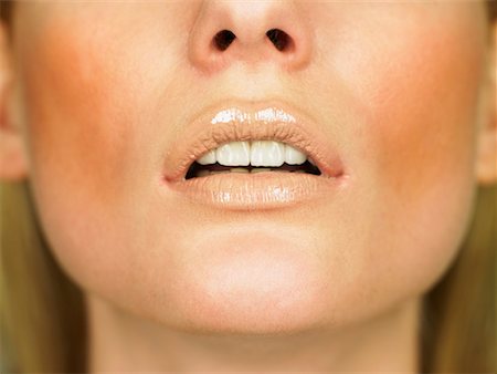 simsearch:649-06717618,k - Woman's Mouth Stock Photo - Rights-Managed, Code: 700-00606506