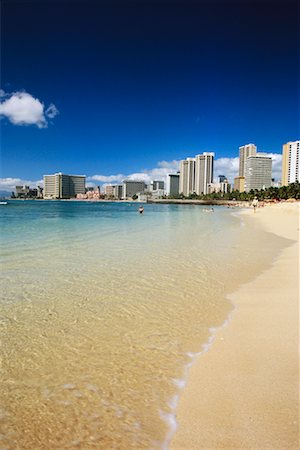 picture hawaii skyline - Waikiki Beach, Oahu, Hawaii, USA Stock Photo - Rights-Managed, Code: 700-00607647
