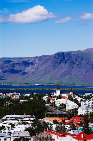 Mount Esja and Rooftops, Reykjavik, Iceland Foto de stock - Con derechos protegidos, Código: 700-00609859