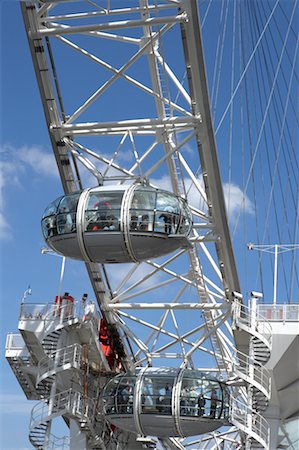 simsearch:400-04678040,k - Close Up of Millenium Wheel, London, England Foto de stock - Con derechos protegidos, Código: 700-00603378