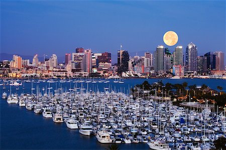 simsearch:700-05653151,k - Skyline and Marina, San Diego, California, USA Stock Photo - Rights-Managed, Code: 700-00603997