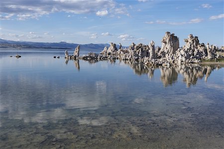 Tufa Formations, Mono Lake, California, USA Foto de stock - Con derechos protegidos, Código: 700-00617448