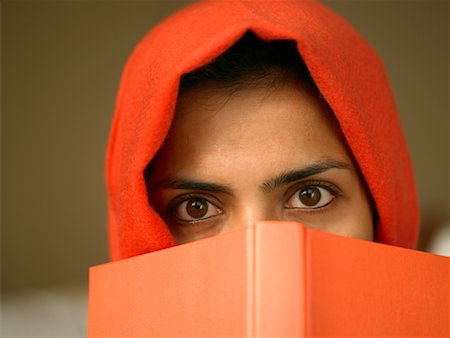 simsearch:700-00521091,k - Portrait of Woman with Book Stock Photo - Rights-Managed, Code: 700-00617781