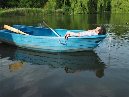 simsearch:700-00611221,k - Man in Rowboat Stock Photo - Rights-Managed, Code: 700-00610075
