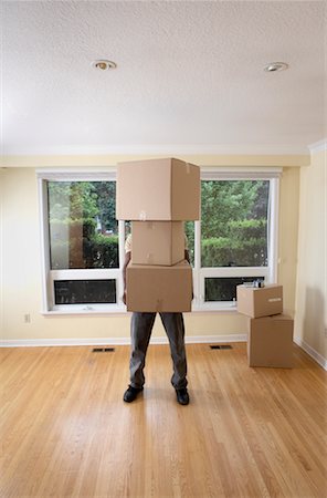 Man Carrying Boxes Foto de stock - Con derechos protegidos, Código: 700-00610772