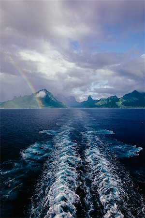 Ship's Wake, Moorea, French Polynesia Foto de stock - Direito Controlado, Número: 700-00620118