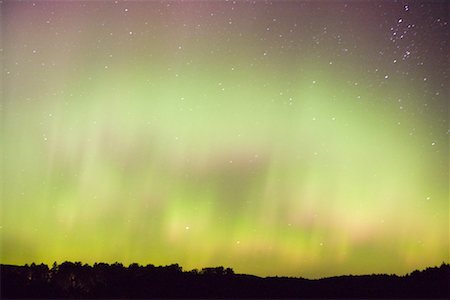 dreamy starry night - Northern Lights, Wadsworth Lake, Madawaska Highlands, Ontario, Canada Stock Photo - Rights-Managed, Code: 700-00623277