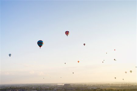 Ballons à Air chaud en vol, St Jean, Québec, Canada Photographie de stock - Rights-Managed, Code: 700-00623370