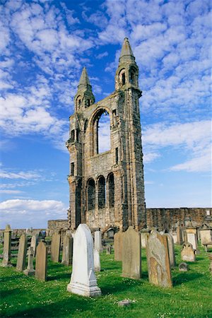 st andrews cathedral - Ruines de la cathédrale de St Andrews, Scotland Photographie de stock - Rights-Managed, Code: 700-00635565