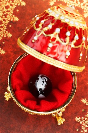 extravagant jewels and gems - Globe Inside Faberge Egg Stock Photo - Rights-Managed, Code: 700-00635627