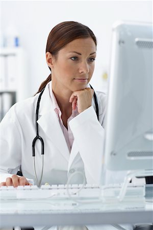 simsearch:700-00641875,k - Doctor Working at Computer Stock Photo - Rights-Managed, Code: 700-00644236