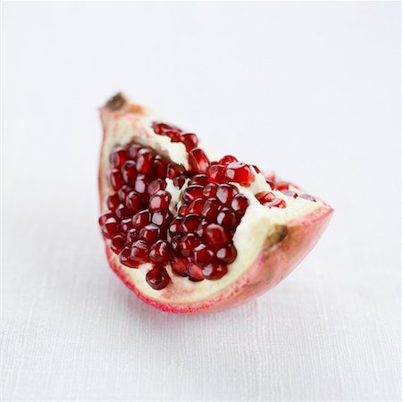 simsearch:700-00848710,k - Pomegranate Stock Photo - Rights-Managed, Code: 700-00651739