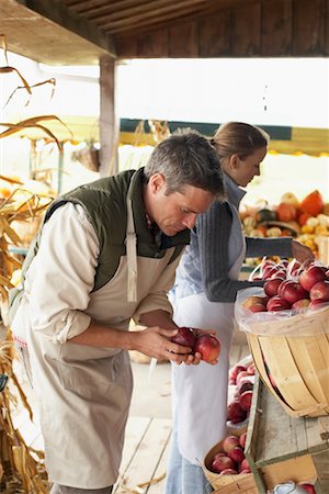 Couple Working at Farmer's Market Stock Photo - Rights-Managed, Code: 700-00684841