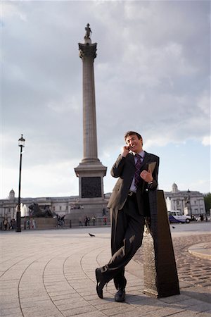 Businessman Using Cellular Telephone, London, England Foto de stock - Con derechos protegidos, Código: 700-00685018