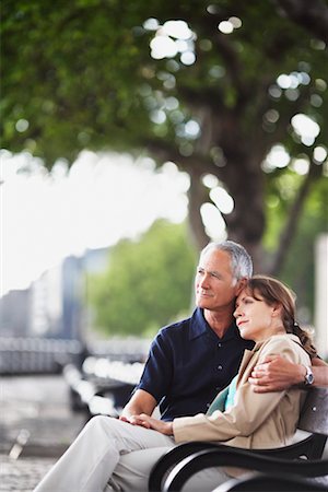 simsearch:700-00681496,k - Portrait of Couple on Park Bench, London, England Stock Photo - Rights-Managed, Code: 700-00681494