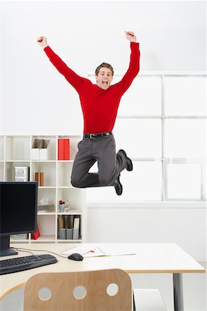 simsearch:700-03891174,k - Businessman Jumping in Air Foto de stock - Con derechos protegidos, Código: 700-00711455