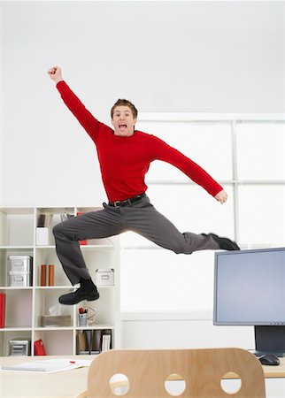 simsearch:700-03891174,k - Businessman Jumping in Air Foto de stock - Con derechos protegidos, Código: 700-00711458