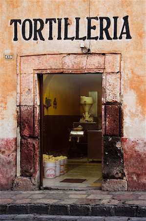 Tortilla Bakery, San Miguel de Allende, Guanajuato, Mexico Stock Photo - Rights-Managed, Code: 700-00711506