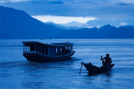 LuangSay Cruise Boat on Mekong River, Laos Foto de stock - Con derechos protegidos, Código: 700-00747782