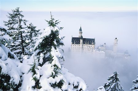 Neuschwanstein Castle in Fog, Bavaria, Germany Stock Photo - Rights-Managed, Code: 700-00747882