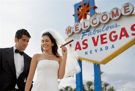 simsearch:600-02593734,k - Bride and Groom by Sign, Las Vegas, Nevada, USA Stock Photo - Rights-Managed, Code: 700-00748270