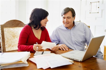 simsearch:673-03826402,k - Couple doing Personal Finances Stock Photo - Rights-Managed, Code: 700-00748297
