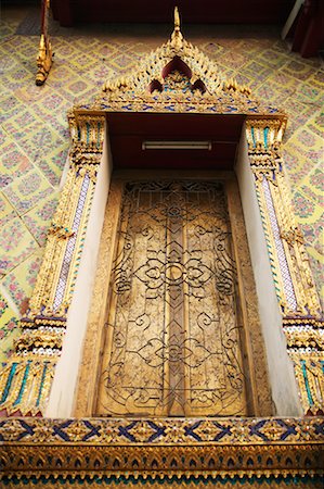 simsearch:851-02963398,k - Porte d'entrée du Grand Palais, Bangkok, Thaïlande Photographie de stock - Rights-Managed, Code: 700-00748485