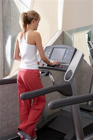 simsearch:700-00767943,k - Woman Using Treadmill Stock Photo - Rights-Managed, Code: 700-00767929