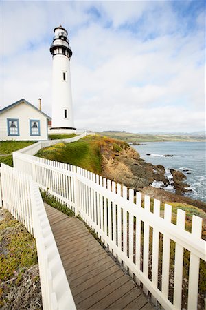 simsearch:600-01607225,k - Pigeon Point Station Lighthouse, Pescadero, California, USA Foto de stock - Direito Controlado, Número: 700-00768013