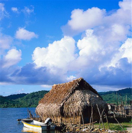san blas islands - Hut in Kuna Village, San Blas Islands, Panama Stock Photo - Rights-Managed, Code: 700-00768711